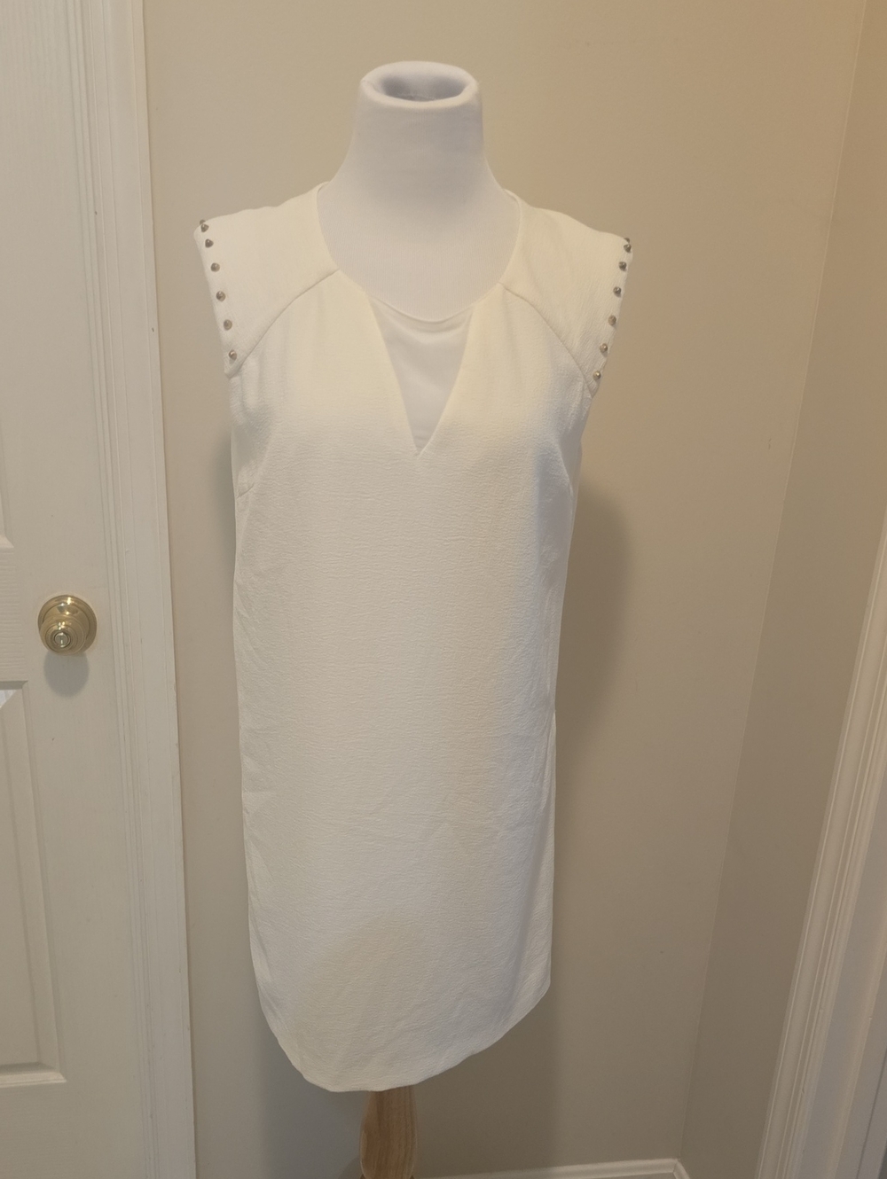 Forever 21 White Sleeveless Shift Tunic with Shoulder Studs